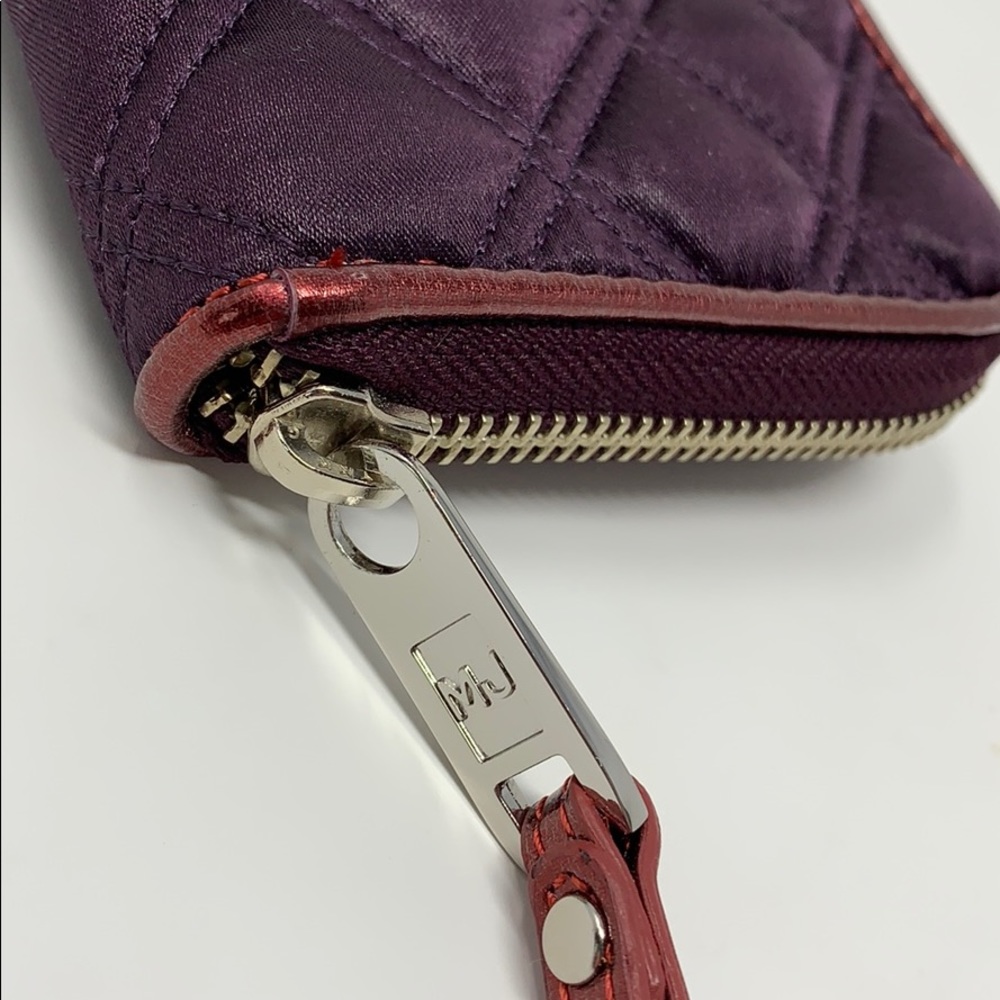 Jacobs by Marc Jacobs Plum/Wine Quilted Wallet - Picture 2 of 8